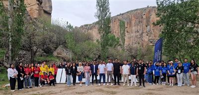 ASÜ’lü gençler Ihlara Vadisi’nde 19 Mayıs’a özel etkinliğe katıldı